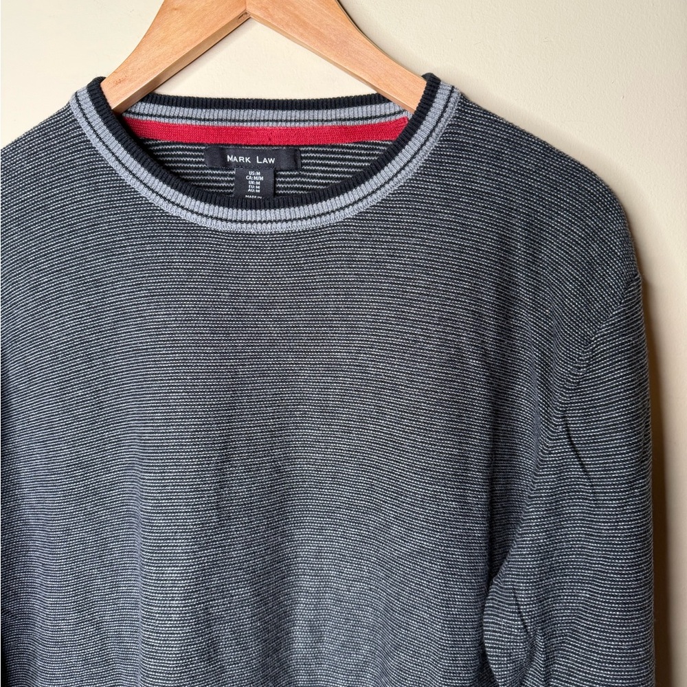 Mark Law Men’s Medium Crewneck Knit Sweater Black Pinstripe 100% Cotton. Preppy